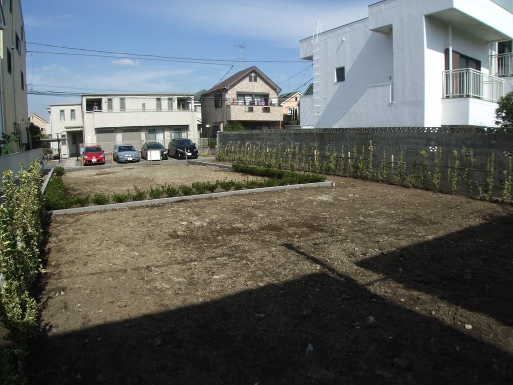 Local land photo. Local (10 May 2013) Shooting