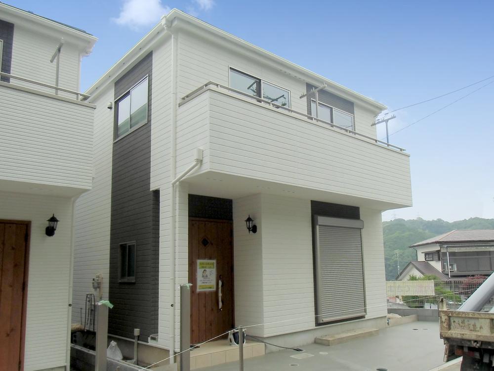 Same specifications photos (appearance). Example of construction