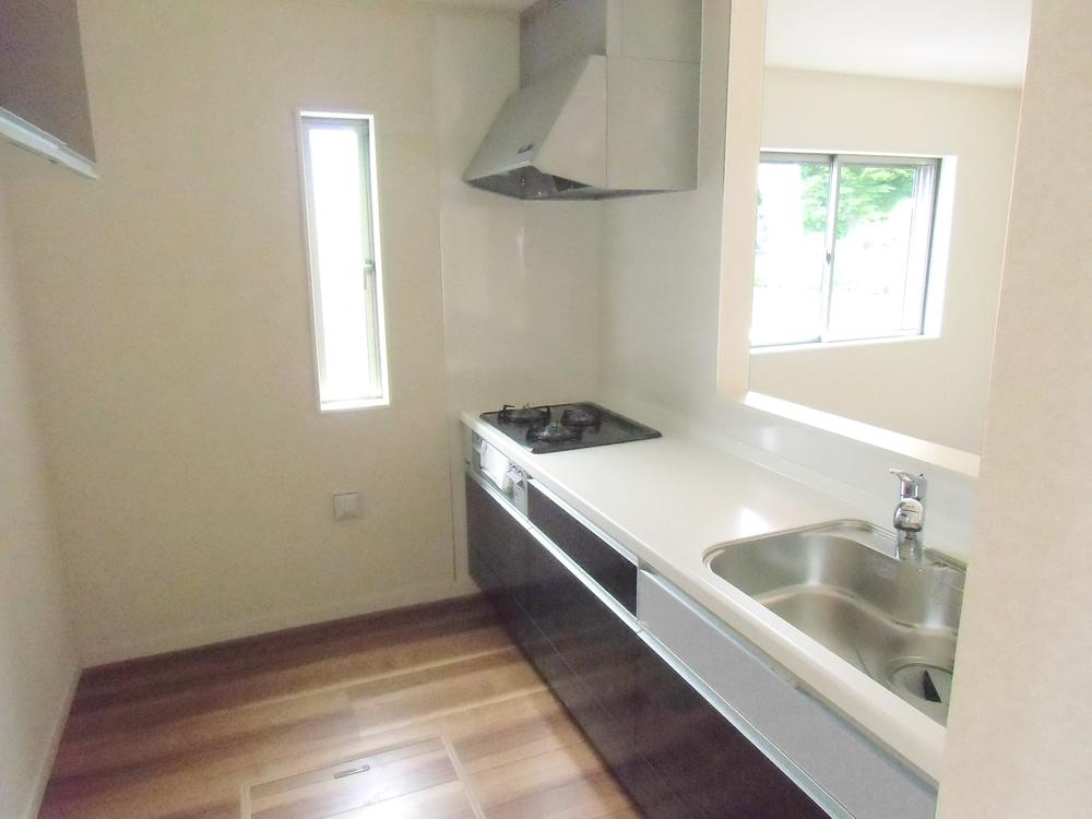 Kitchen. Same specifications Photos