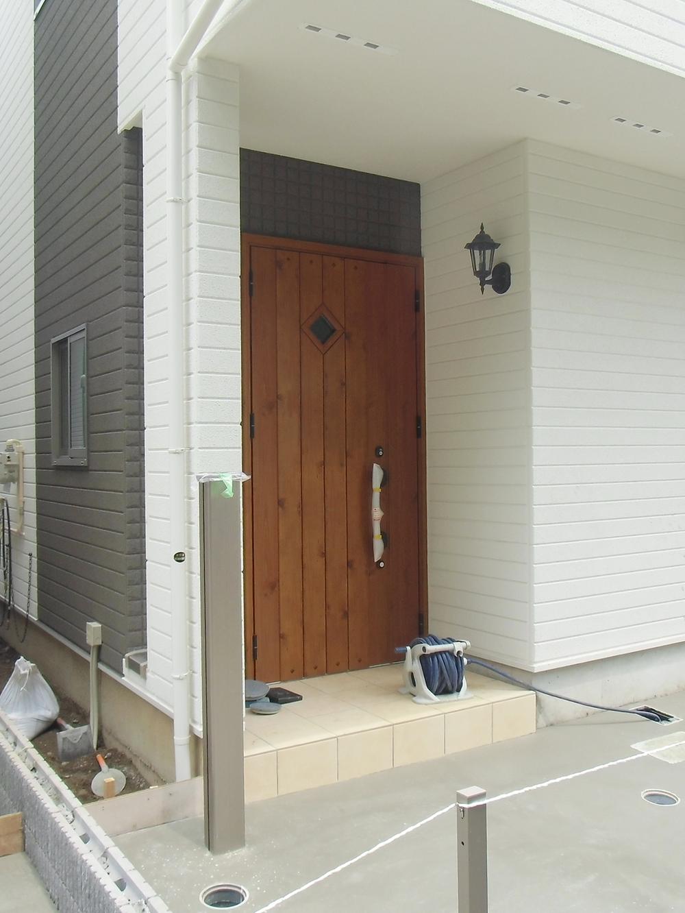 Same specifications photos (Other introspection). Same specifications photo entrance porch