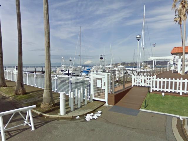 Streets around. Zushi until Marina 1300m