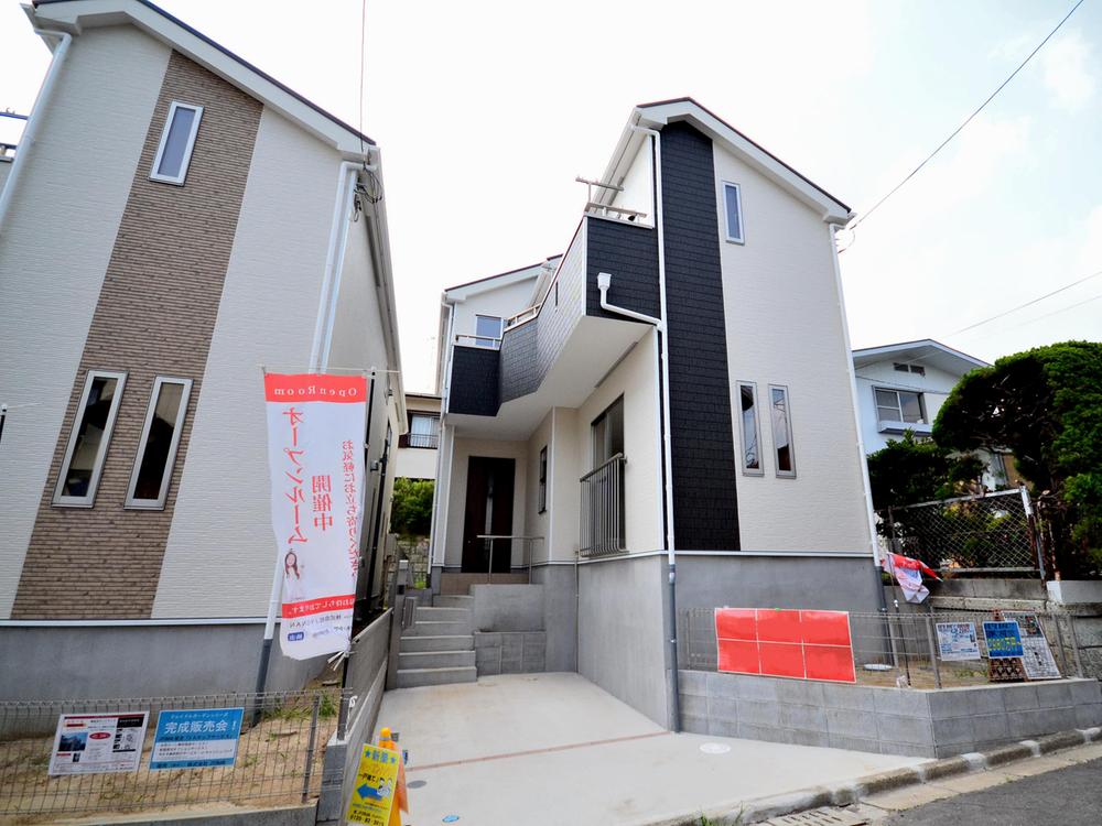 Local appearance photo. Local (August 2013) Shooting