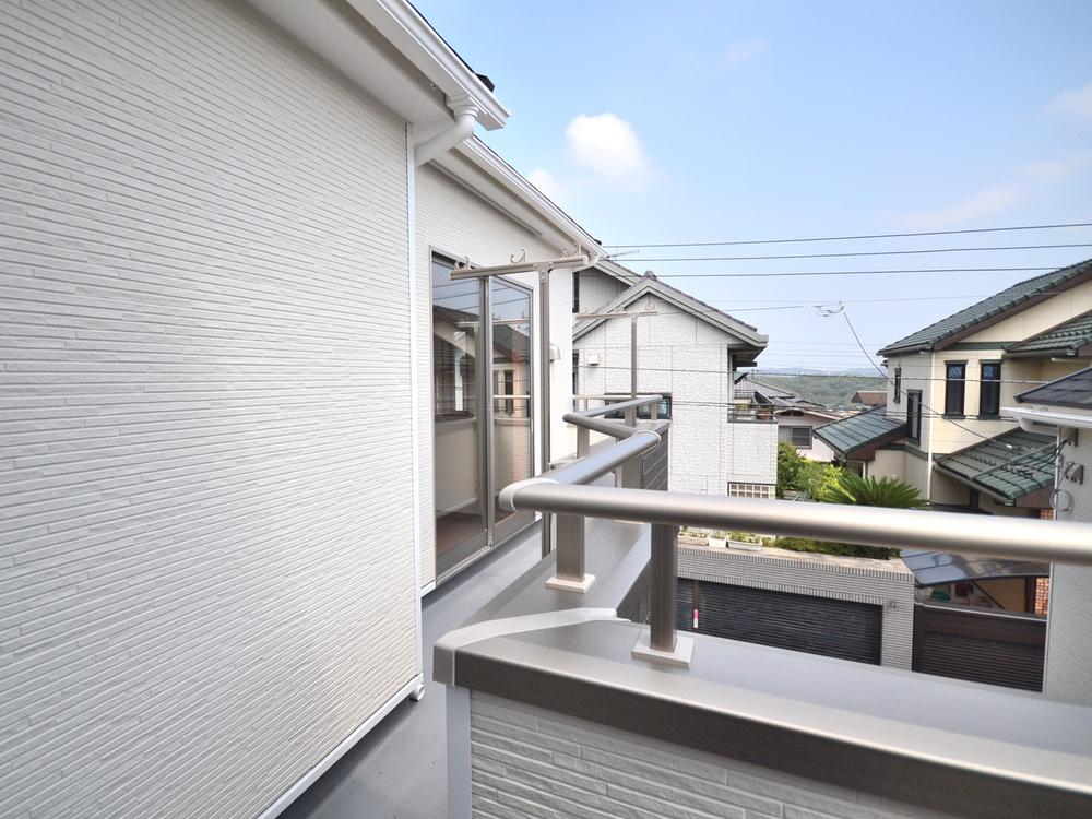 Balcony. Local (August 2013) Shooting