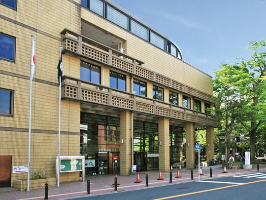 Government office. Zushi city hall 1040m walk 13 minutes