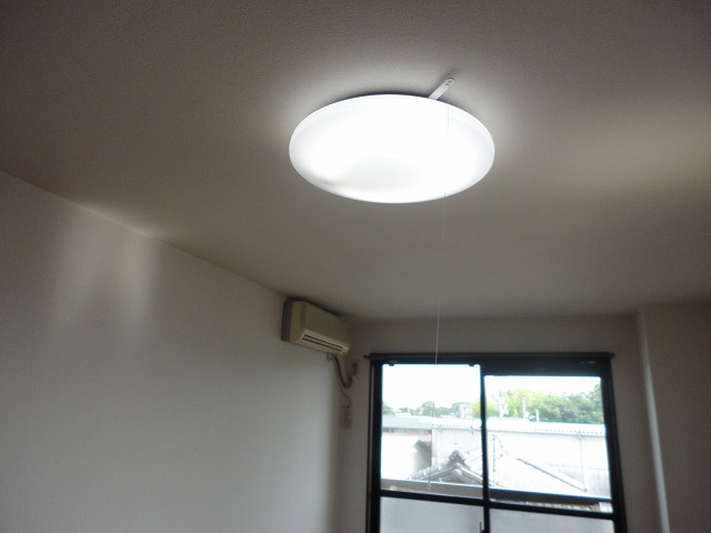 Other Equipment. illumination ・ Air-conditioned ☆