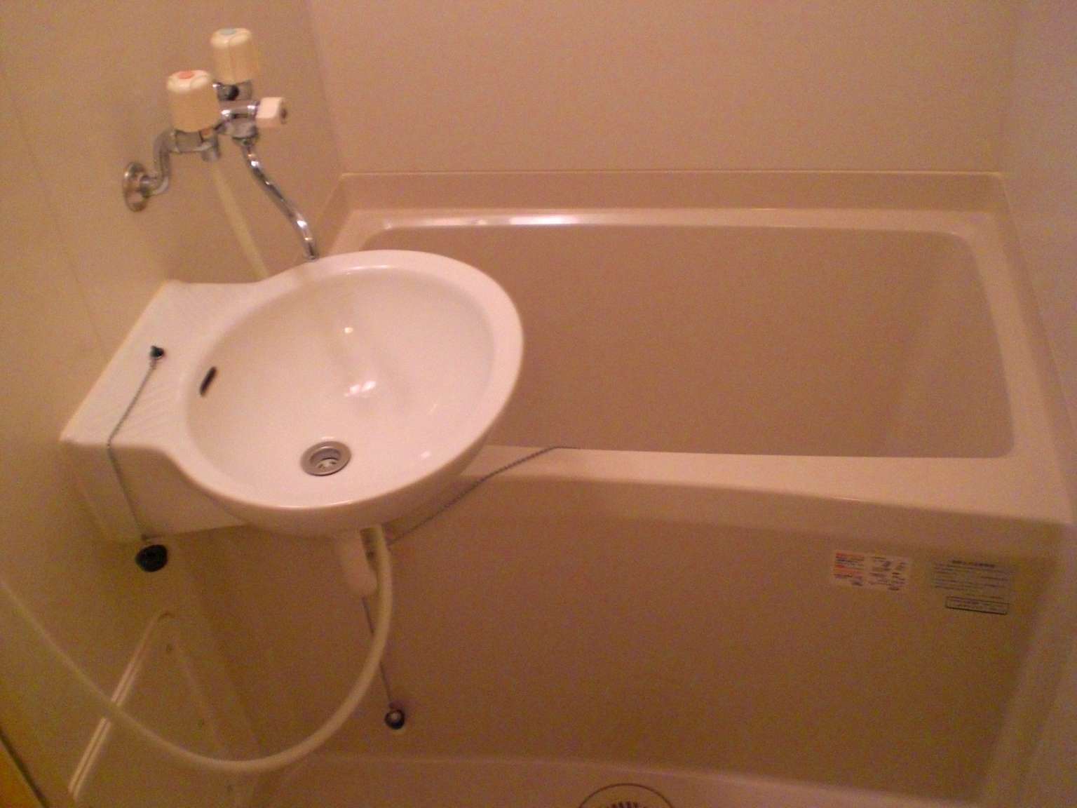 Bath. There bathroom ventilation dryer