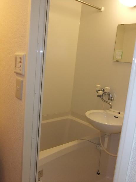 Bath. It is a bath with a bathroom ventilation dryer ☆