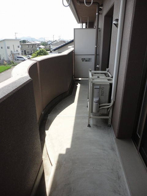 Balcony. Day is also good ☆