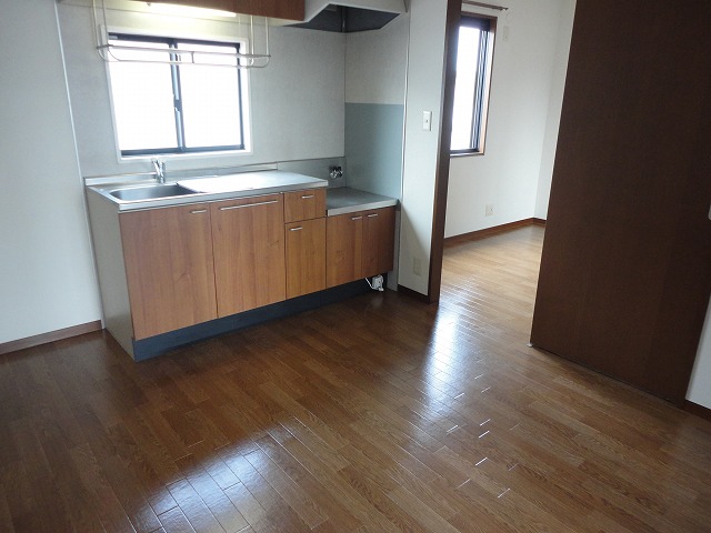 Kitchen. 6 Pledge of dining kitchen ☆