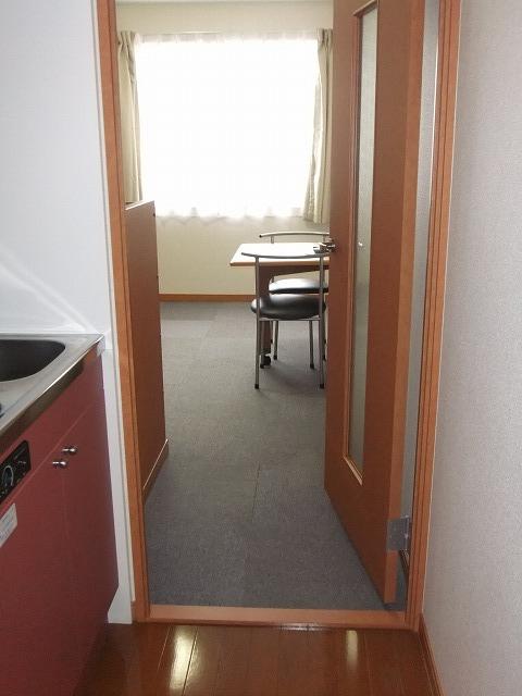 Living and room. The second floor is a carpet specification ☆