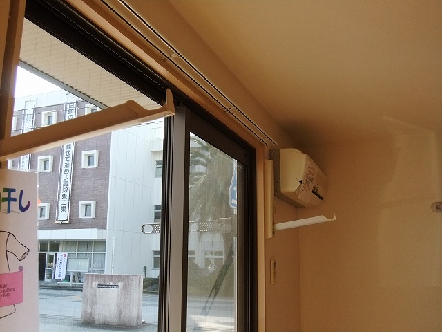 Other Equipment. Indoor laundry rooms ☆