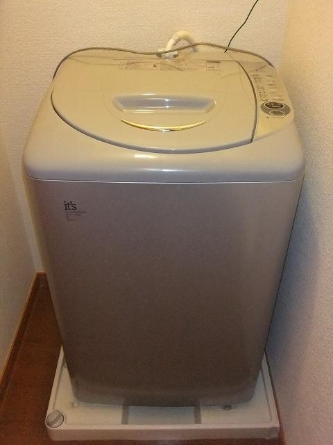 Other Equipment. Indoor Laundry ☆