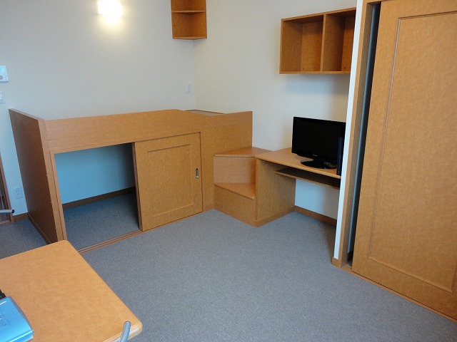 Living and room. The second floor is a carpet specification ☆