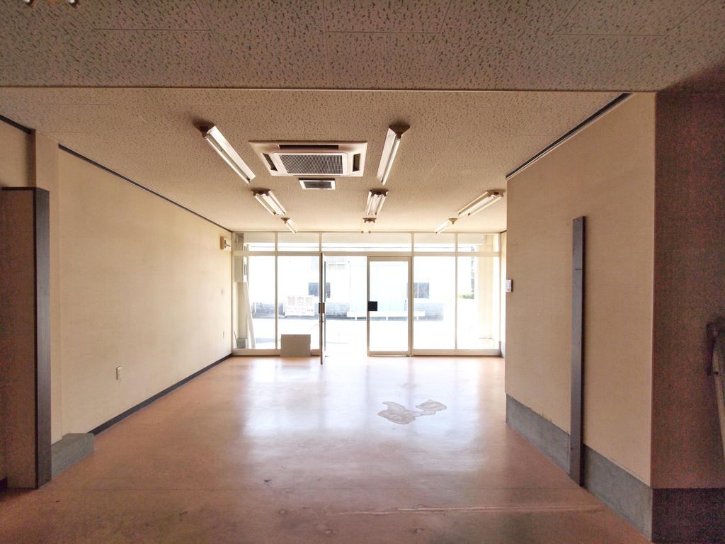 Other room space. Store