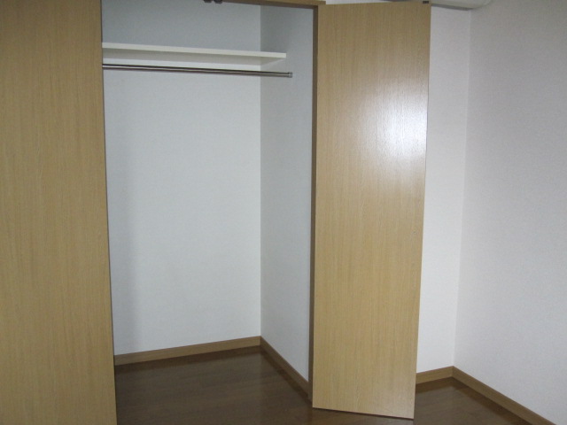 Receipt. Absolutely necessary closet