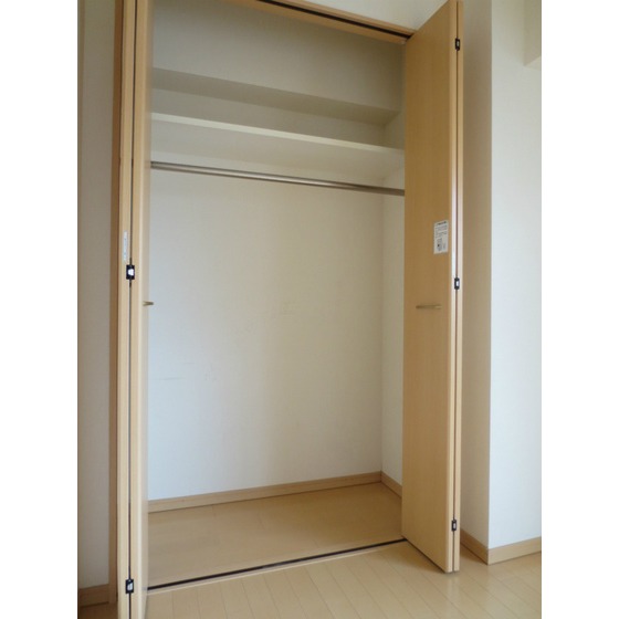 Other room space. closet