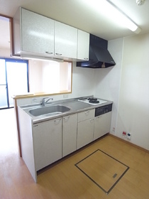 Kitchen. Counter Kitchen. There is also under-floor storage