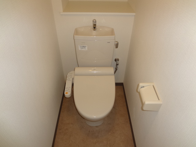 Toilet