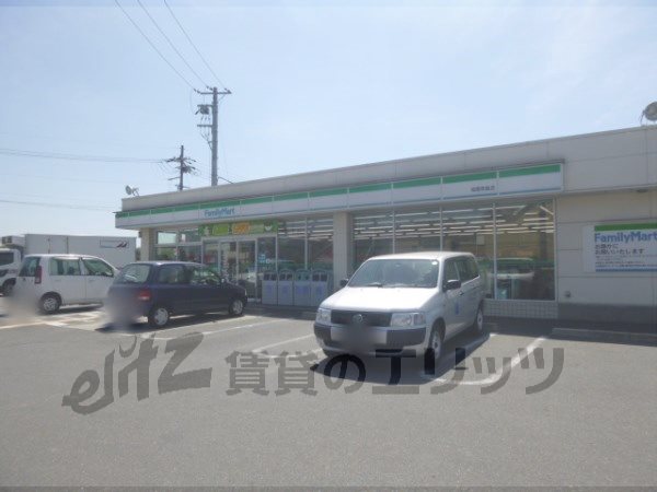 Convenience store. FamilyMart Chengyang Nashima store up (convenience store) 530m