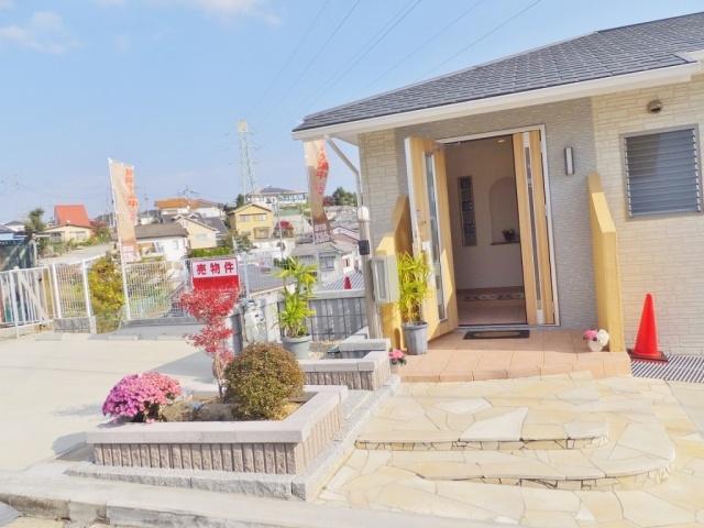 Local appearance photo