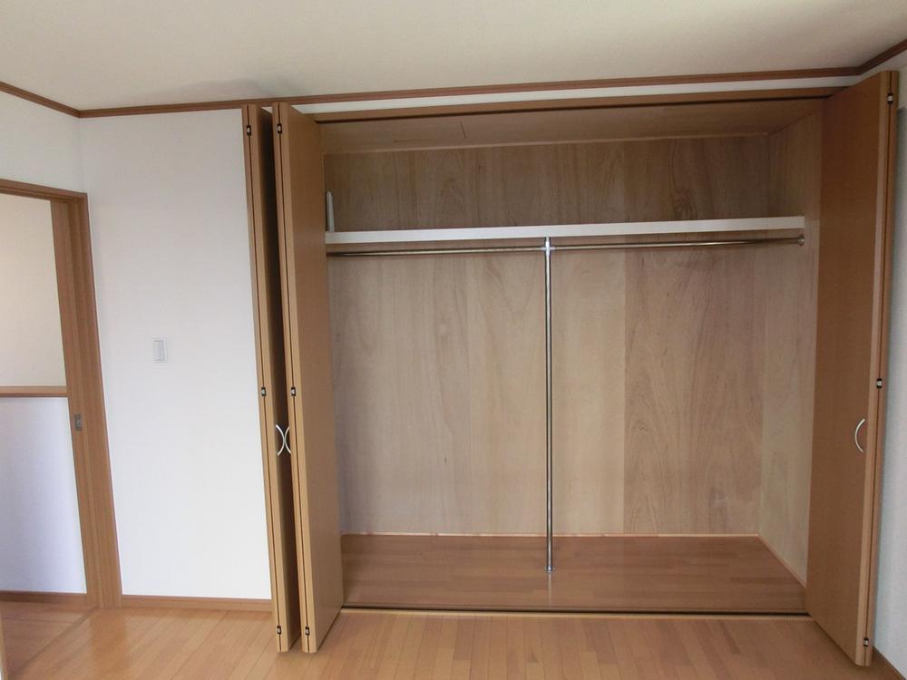 Receipt. Of 2 Kaiyoshitsu 8 pledge storage is also because it is a large capacity