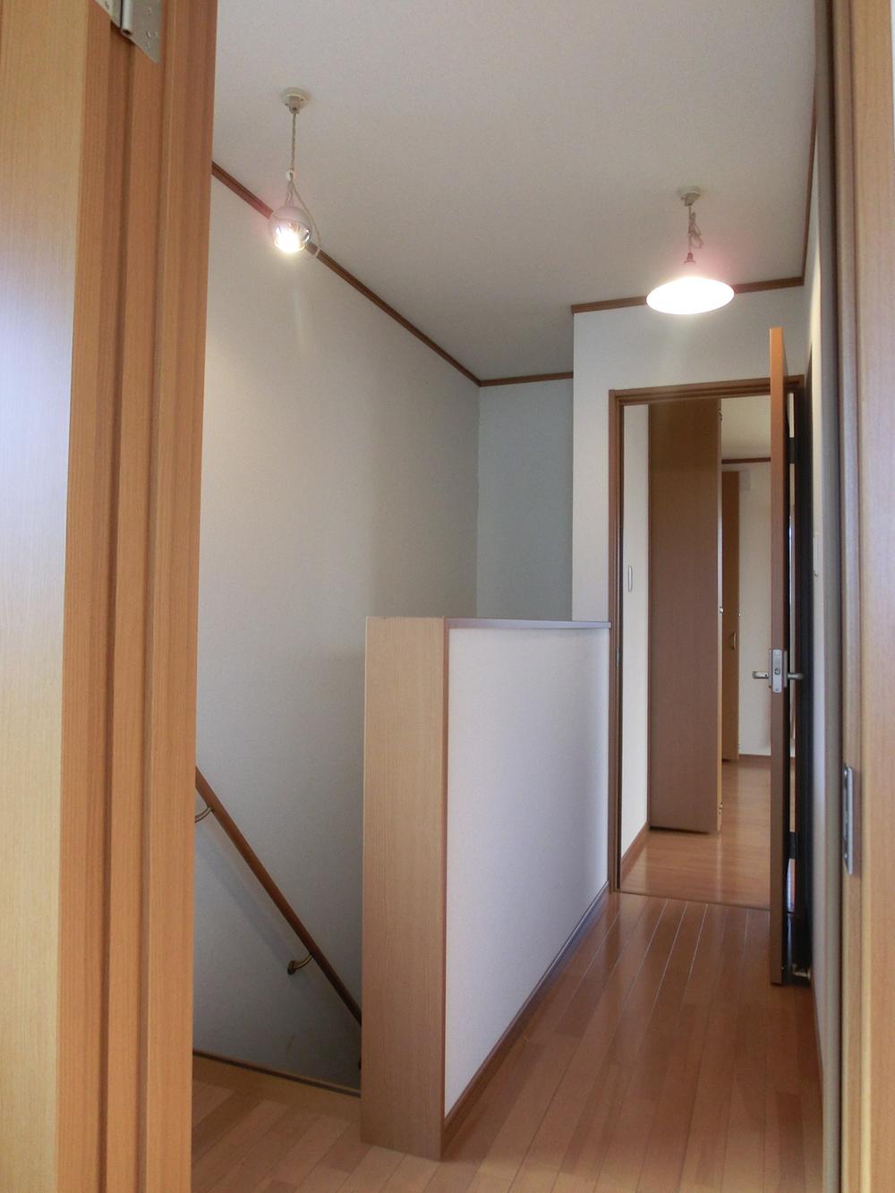 Other introspection. Second floor of the corridor section