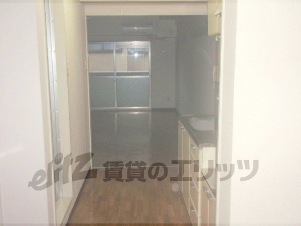 Other room space. Corridor