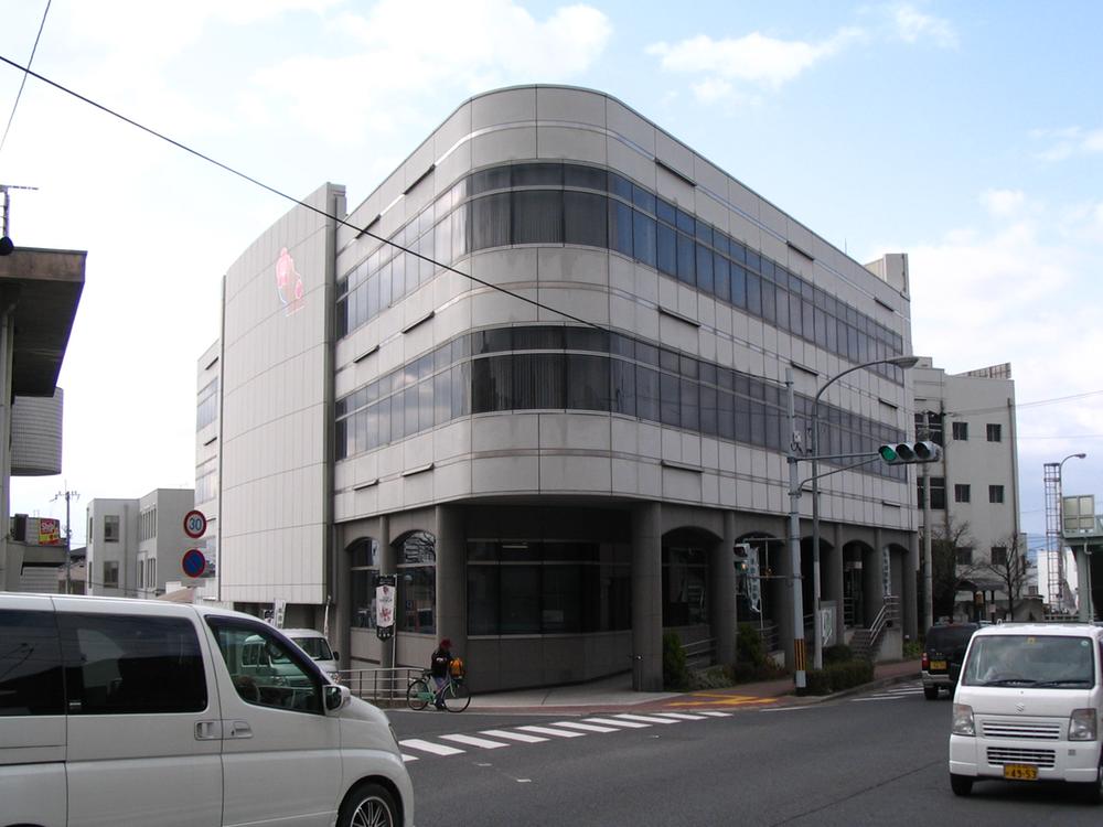 Government office. Chengyang 1286m to city hall