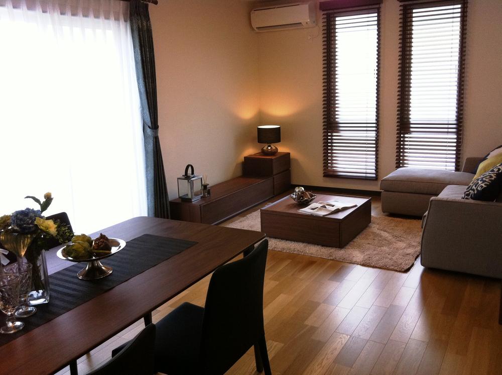 Living. 6 Gochi living room (August 2013) Shooting