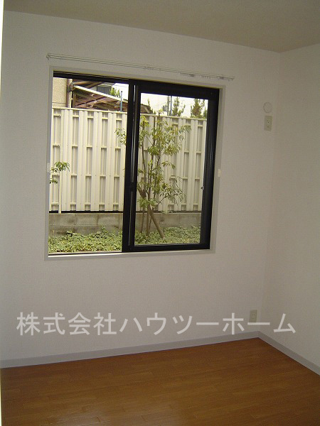 Other room space. Western style room