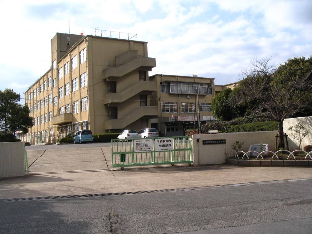 Junior high school. Joyo Tatsukita Chengyang until junior high school 1690m
