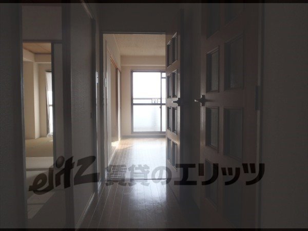 Other room space. Corridor