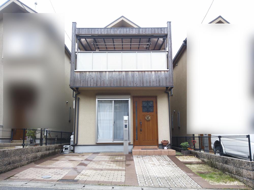 Local appearance photo. It is really convenient parking two possible balcony is large. Appearance is also a fashionable impression.