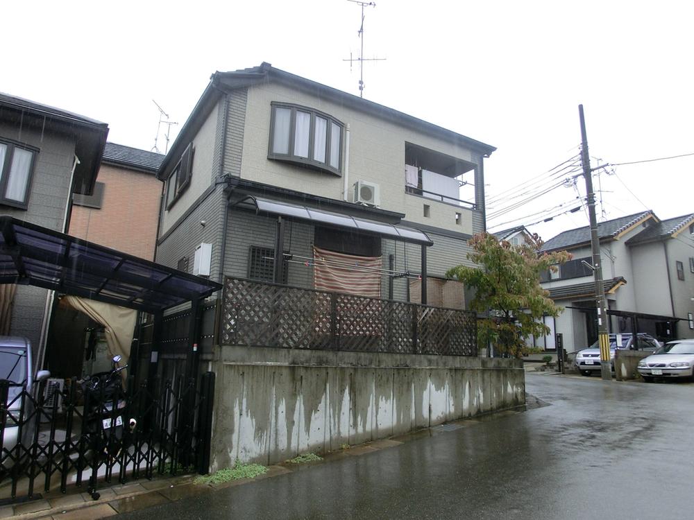 Local appearance photo. Local (10 May 2013) Shooting