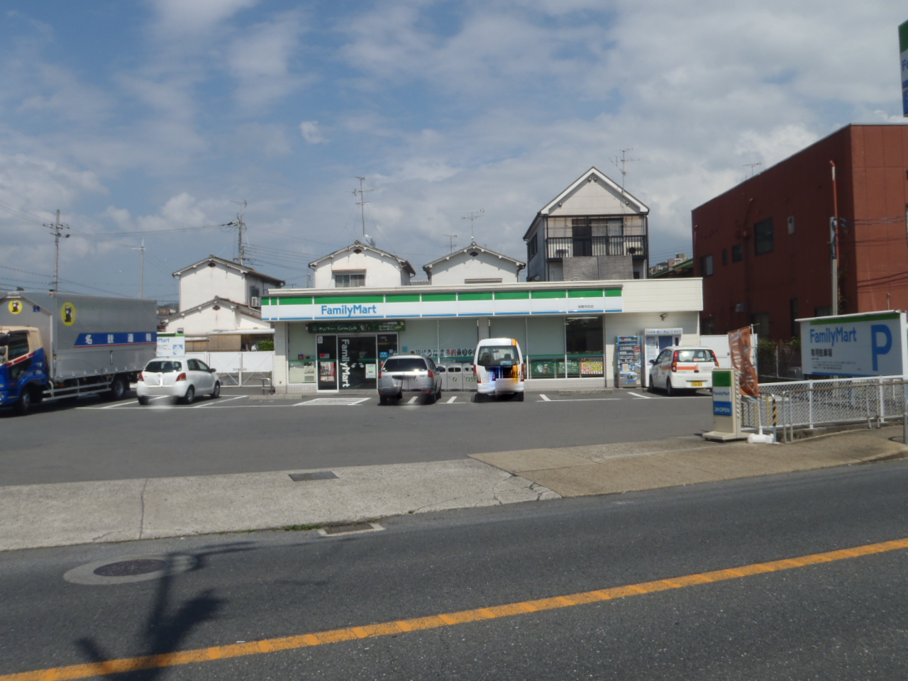 Convenience store. FamilyMart Chengyang Terada shop until the (convenience store) 380m