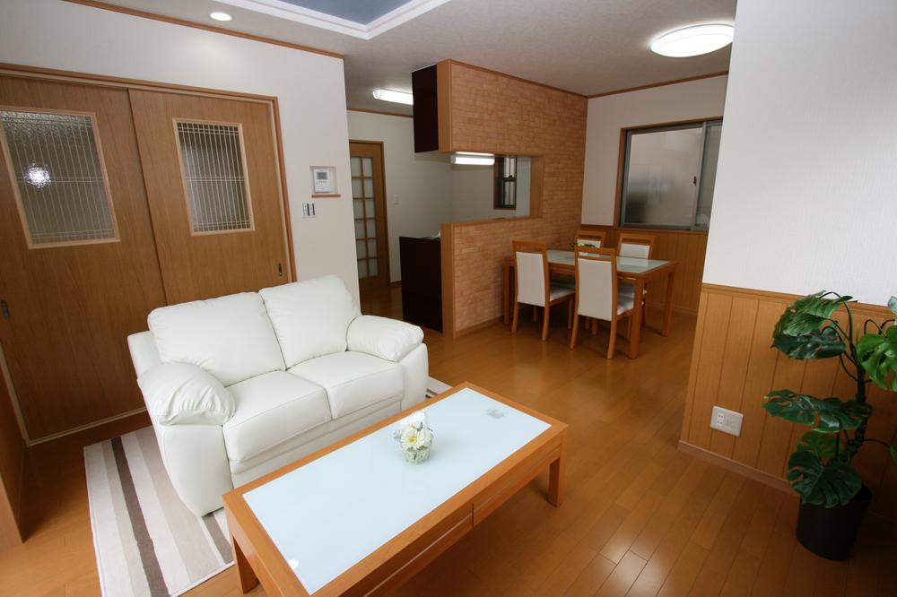 Living. Example of construction