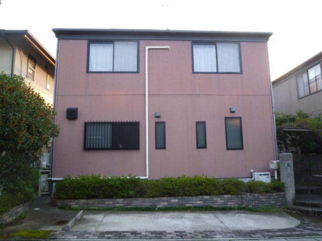 Local appearance photo. Local (10 May 2012) shooting