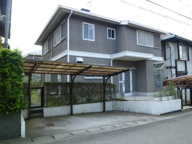 Local appearance photo. Local (10 May 2013) Shooting