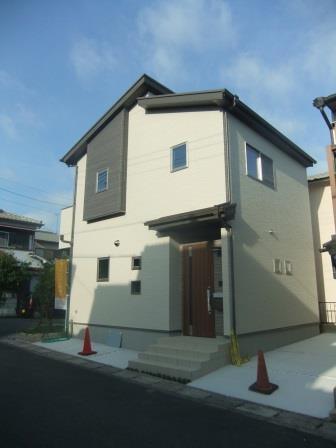 Local appearance photo. Local (August 2013) Shooting