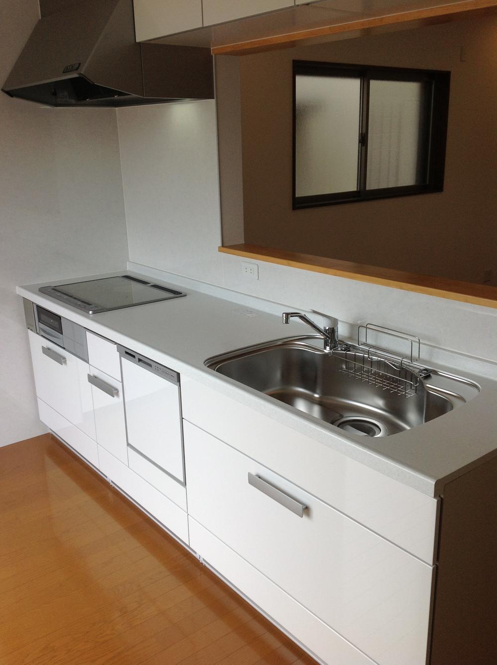 Kitchen. Indoor (July 2013) Shooting