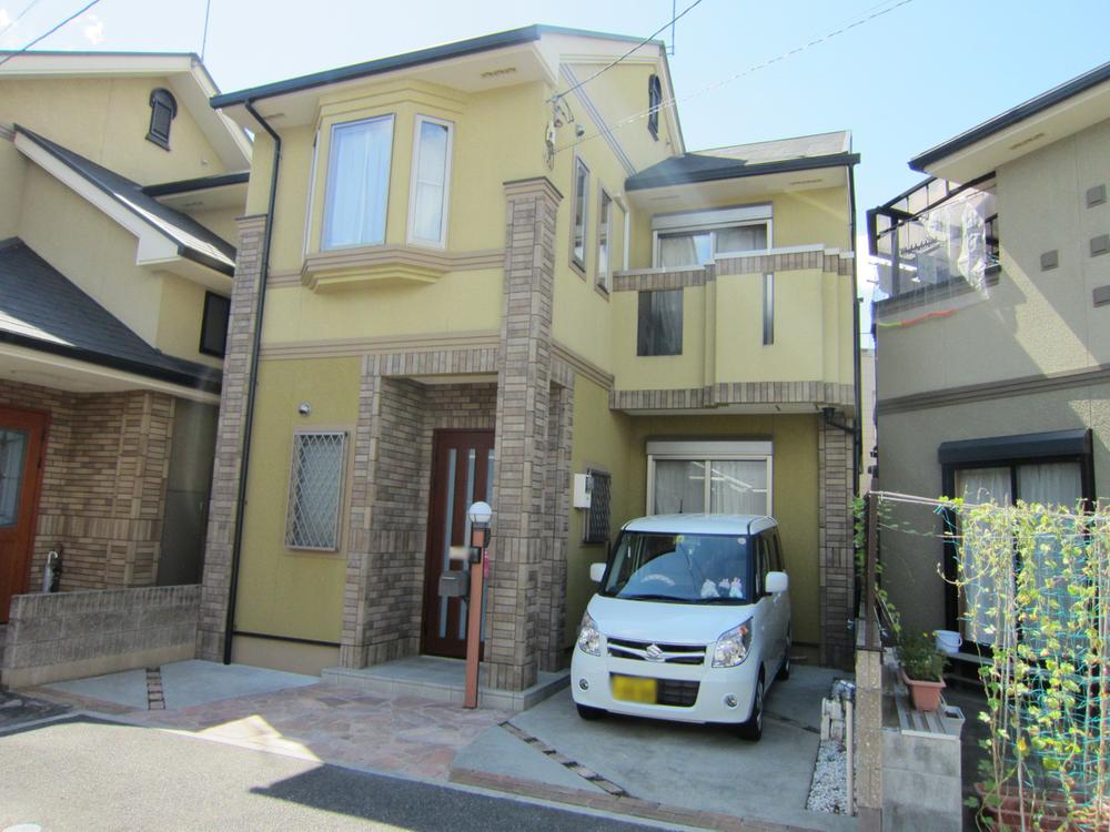 Local appearance photo