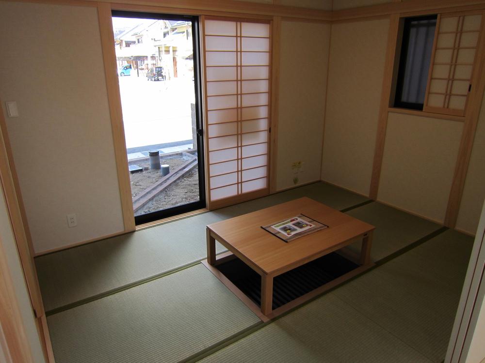 Non-living room. Moat your stand is, All can be stored under the floor. 