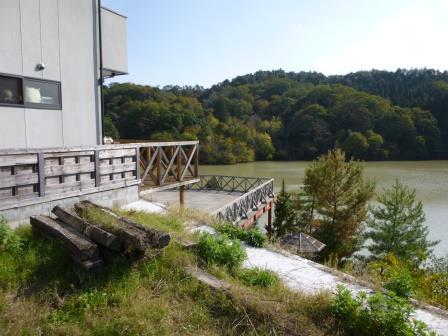 View photos from the local. View from the site (November 2013) Shooting