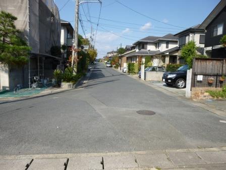 Local photos, including front road. Local (11 May 2013) Shooting