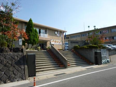 Junior high school. Angelica 1700m until junior high school