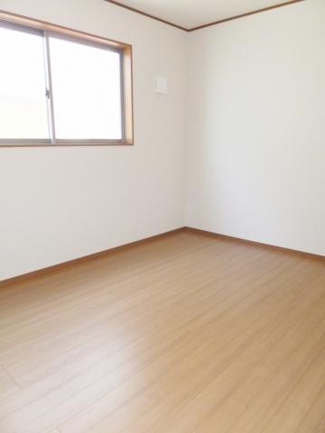 Non-living room. Second floor Western-style 6 Pledge