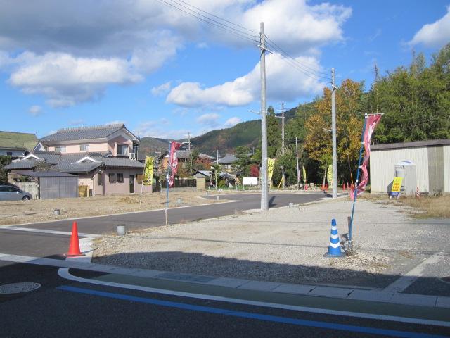 Local photos, including front road