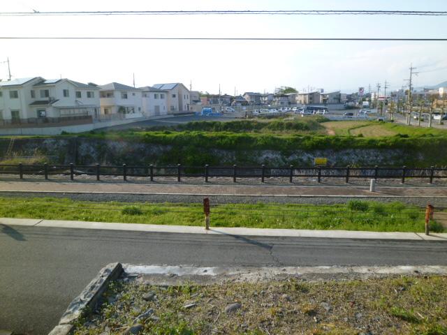 View photos from the local. View from local (April 2013) Shooting