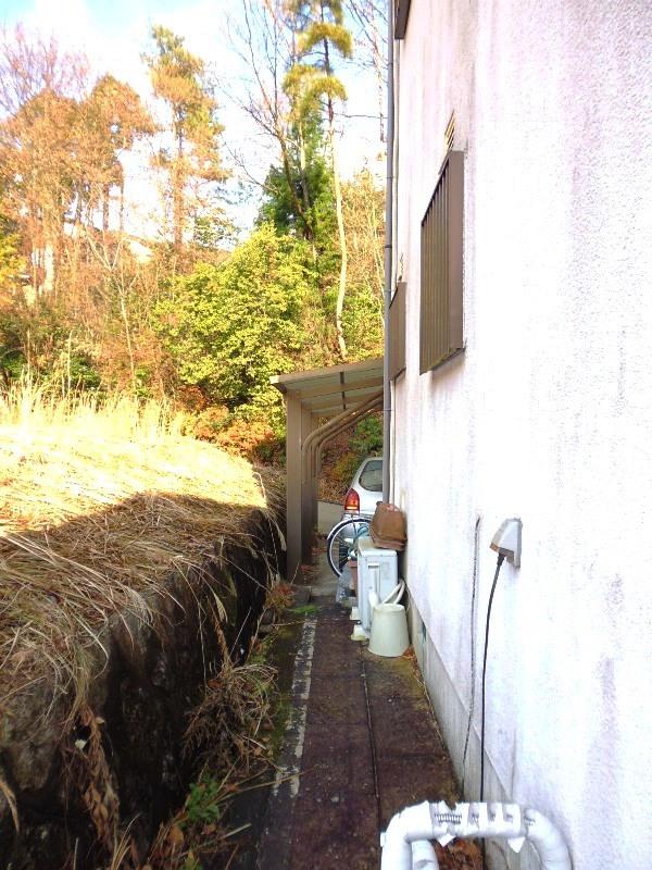 Local appearance photo. Local (12 May 2013) Shooting