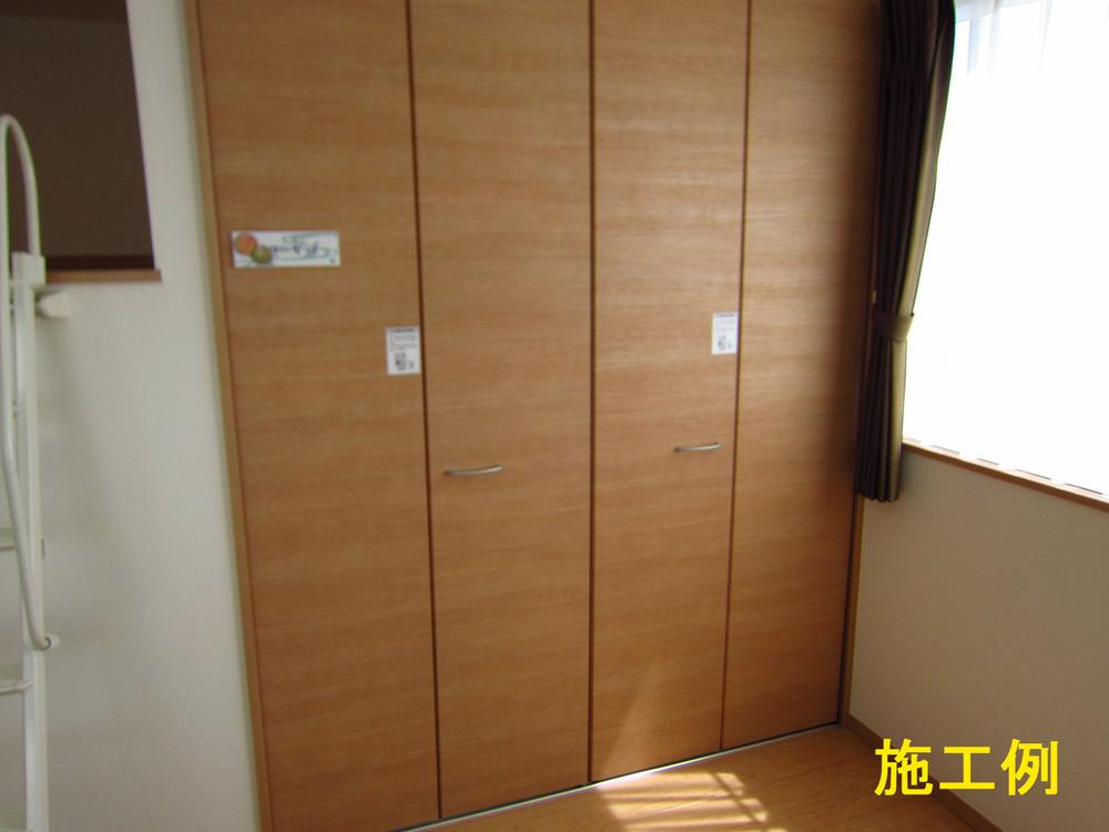 Same specifications photos (Other introspection)